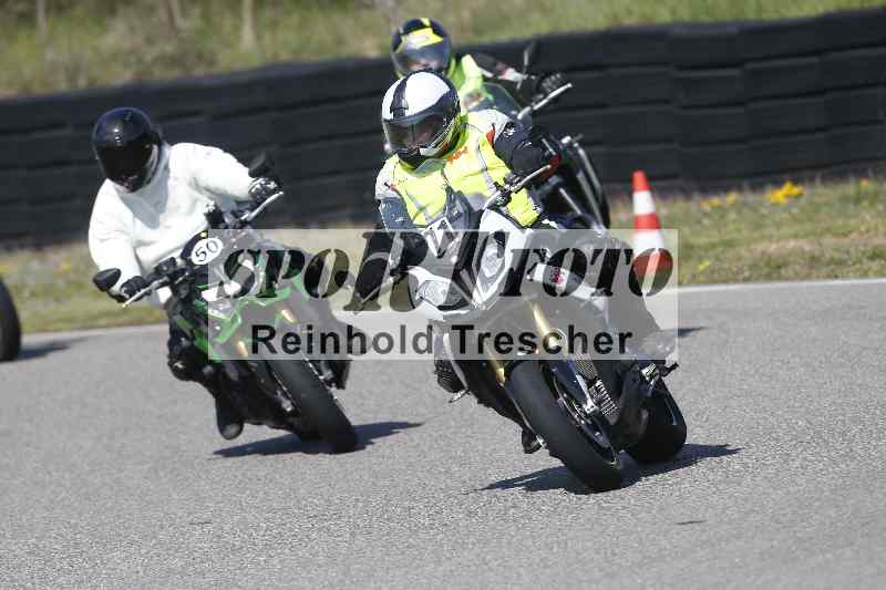 /01 02.04.2026 MAZ ADR/Gruppe gelb Gruppe gruen/50